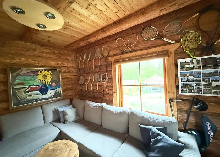 Authentic Vacation Incl Tennis Court